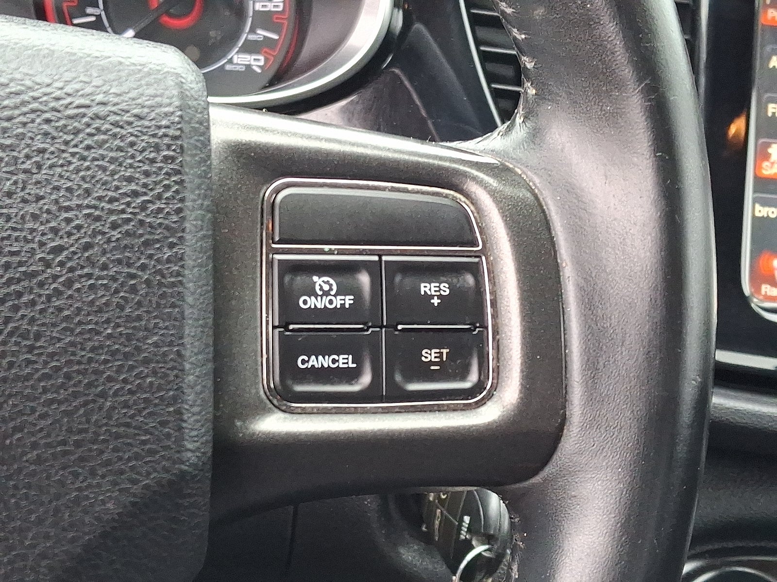 2013 Dodge Dart SXT FWD