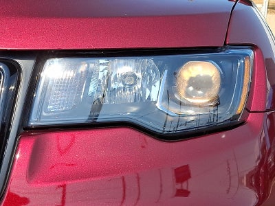 2019 Jeep Grand Cherokee Altitude 4x4 4WD