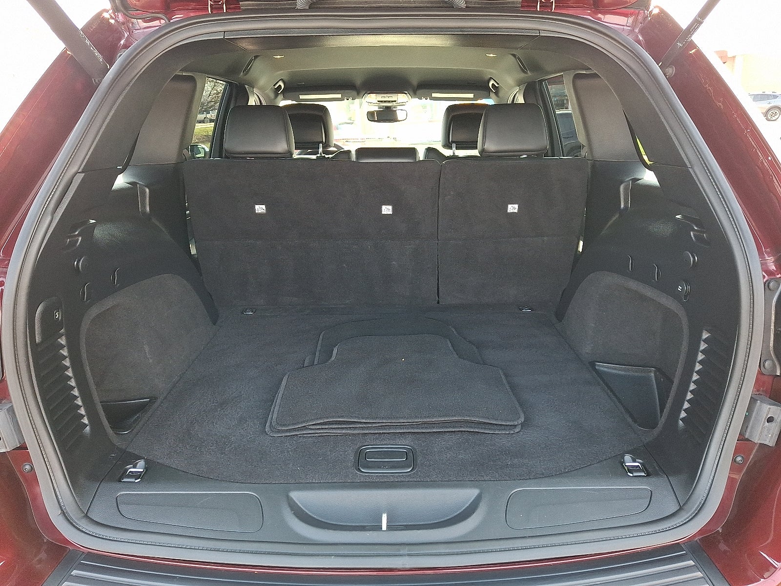 2019 Jeep Grand Cherokee Altitude 4x4 4WD