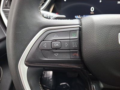 2023 Jeep Grand Cherokee Laredo 4x4 4WD