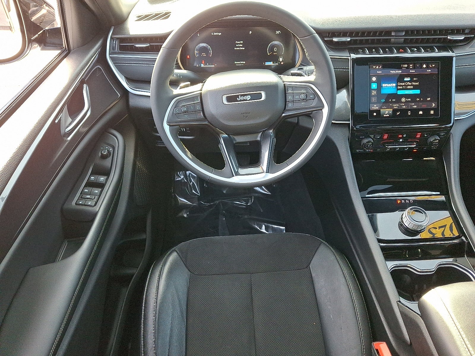 2023 Jeep Grand Cherokee L Altitude 4x4