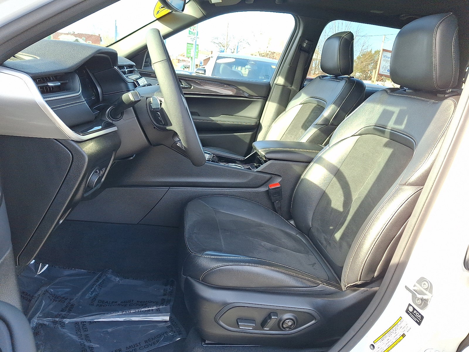 2023 Jeep Grand Cherokee L Altitude 4x4