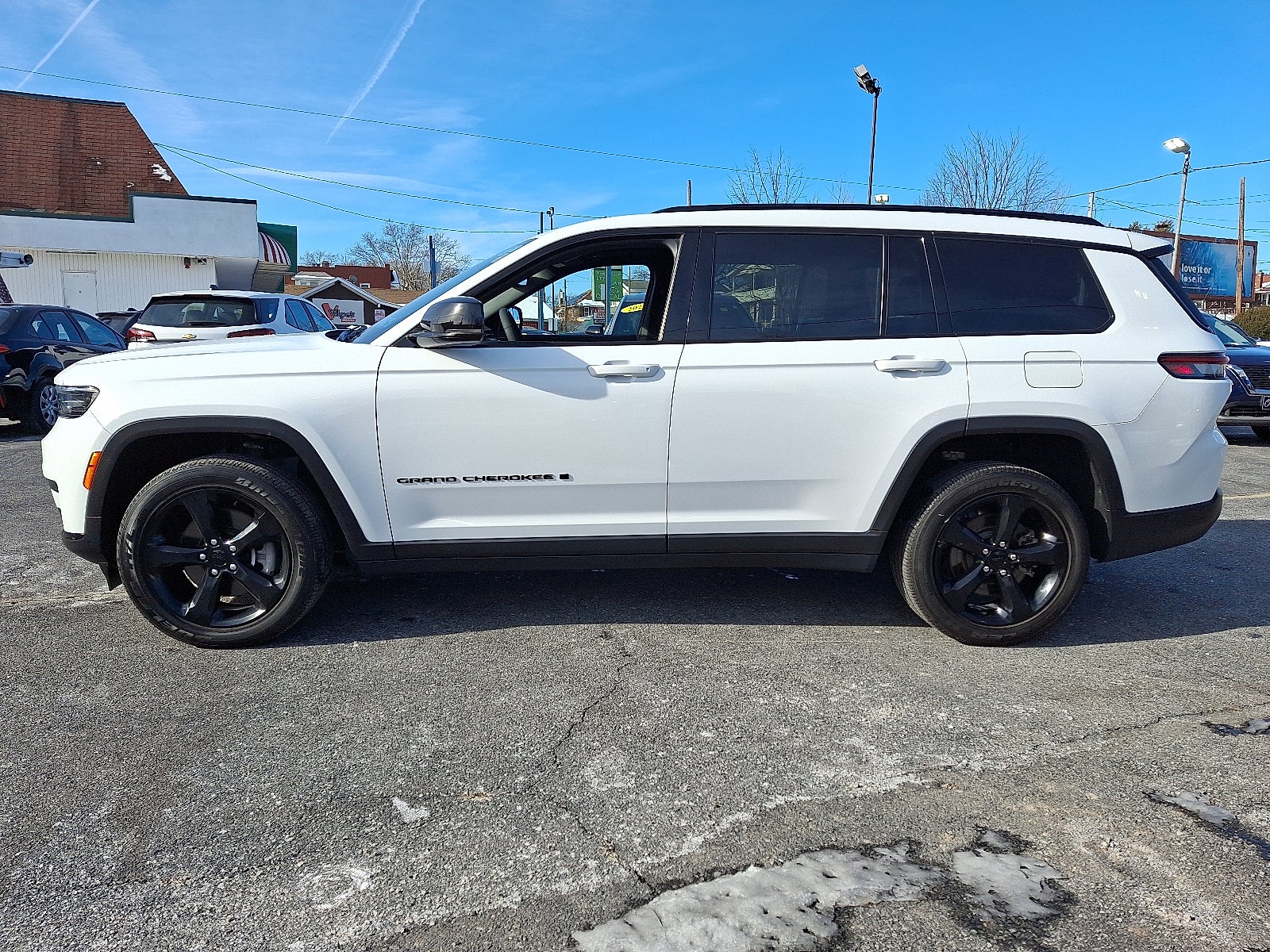 2023 Jeep Grand Cherokee L Altitude 4x4