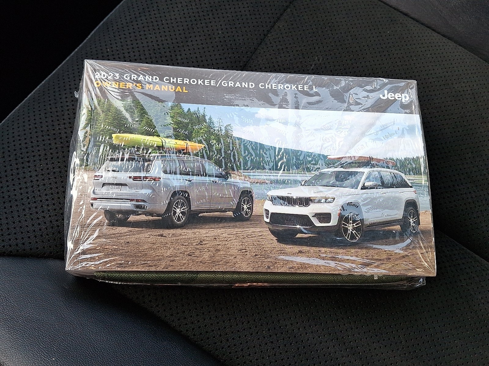 2023 Jeep Grand Cherokee L Altitude 4x4