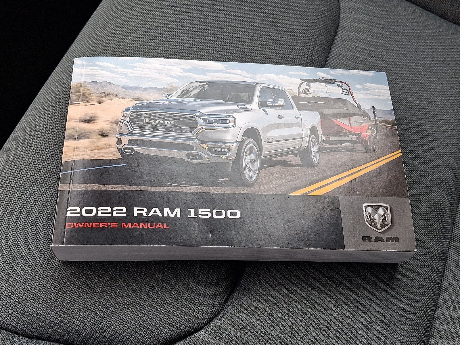 2022 RAM 1500 Big Horn Crew Cab 4x4 5'7" Box 4WD