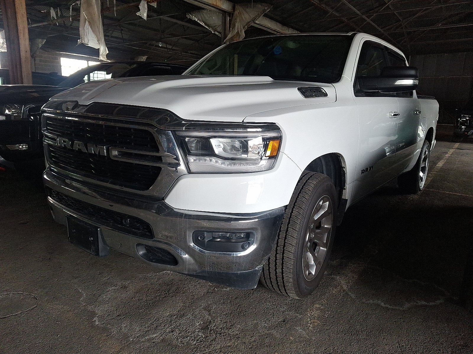 2019 RAM 1500 Big Horn/Lone Star Crew Cab 4x4 5'7" Box 4WD