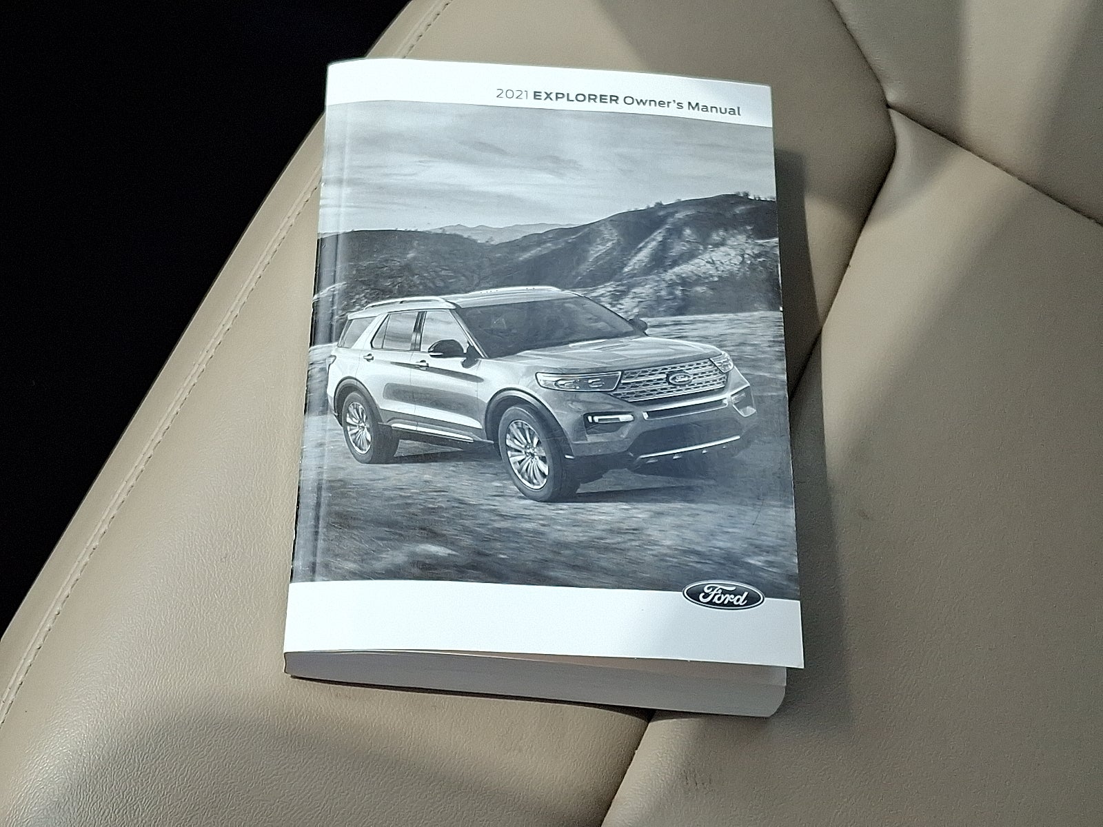 2021 Ford Explorer XLT 4WD