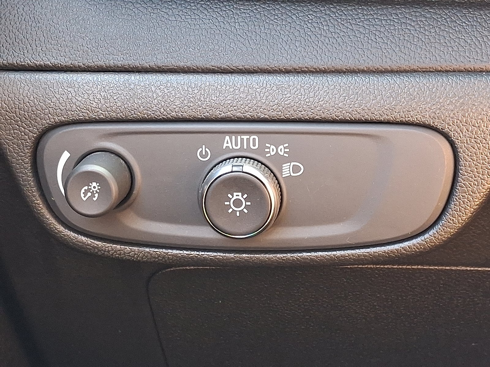 2023 Chevrolet Bolt EV 1LT FWD