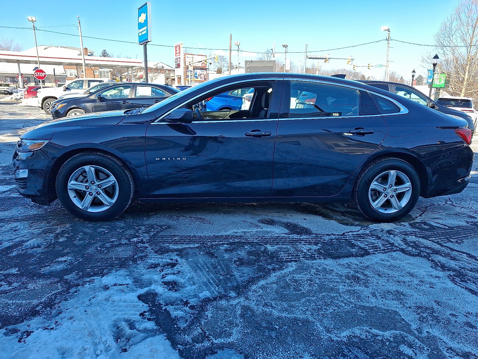 2022 Chevrolet Malibu LS FWD