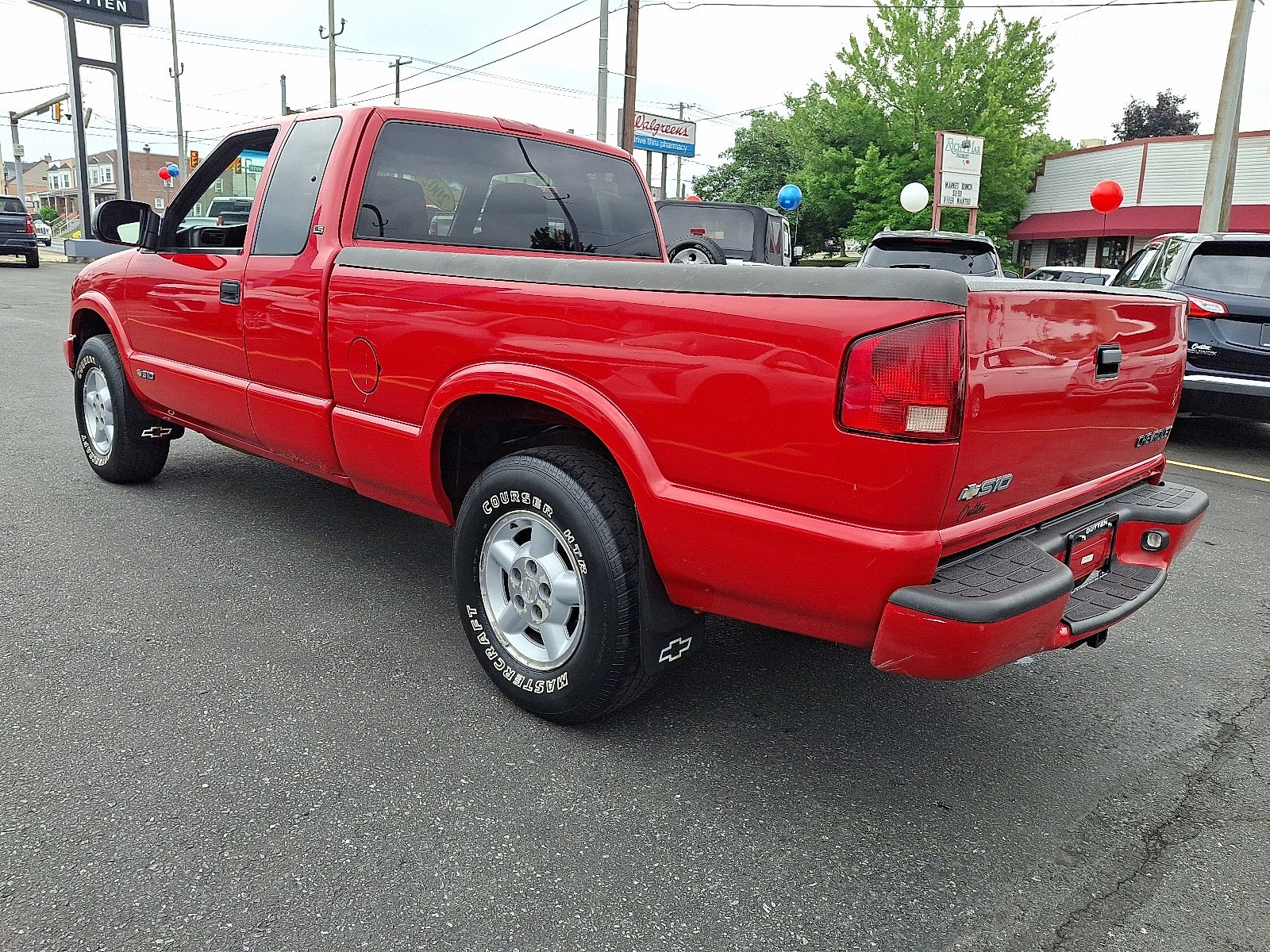 Used 2002 Chevrolet S-10 LS with VIN 1GCDT19W328263965 for sale in Allentown, PA