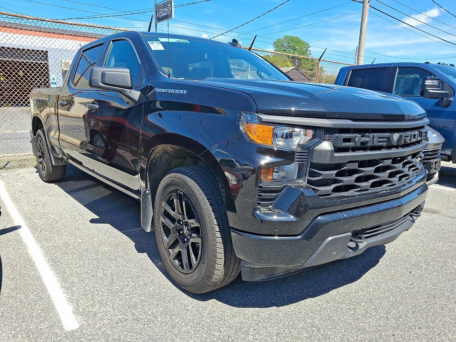2024 Chevrolet Silverado 1500 Custom 4WD