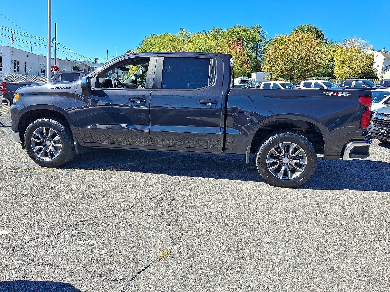 2024 Chevrolet Silverado 1500 LT (2FL) 4WD
