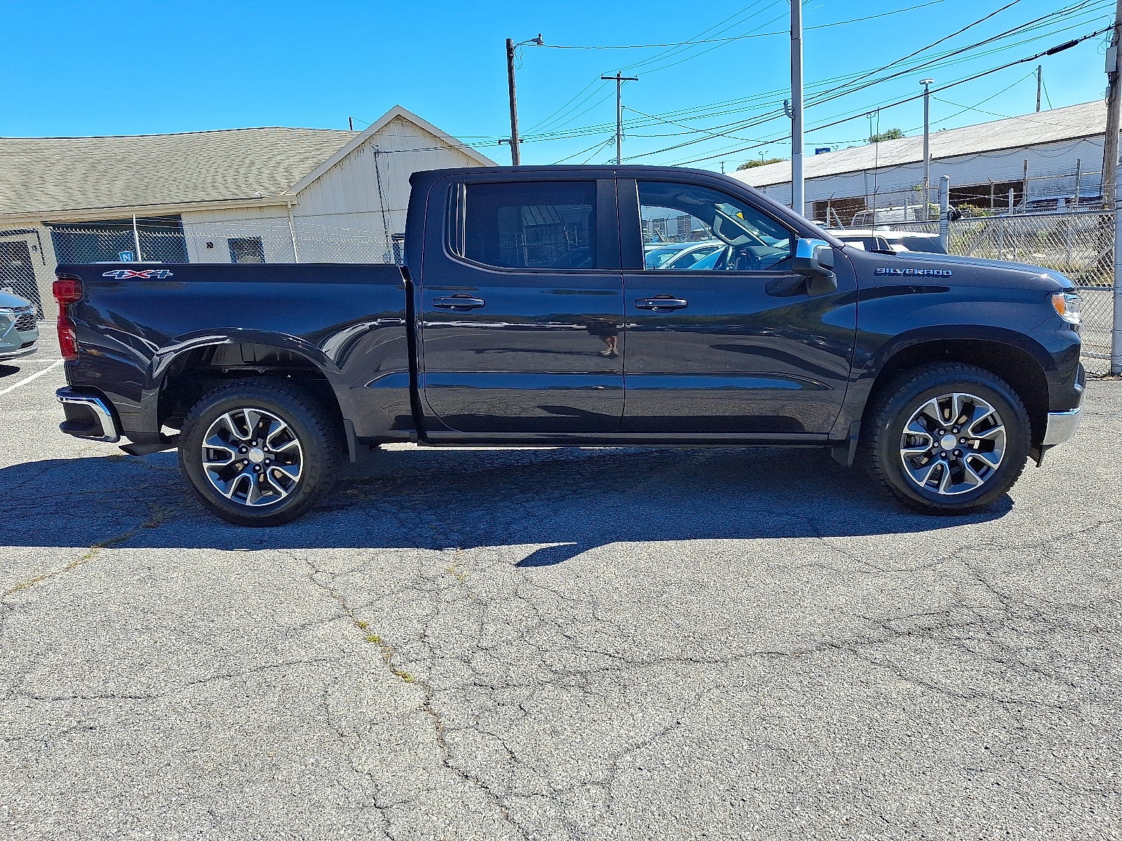 2024 Chevrolet Silverado 1500 LT (2FL) 4WD
