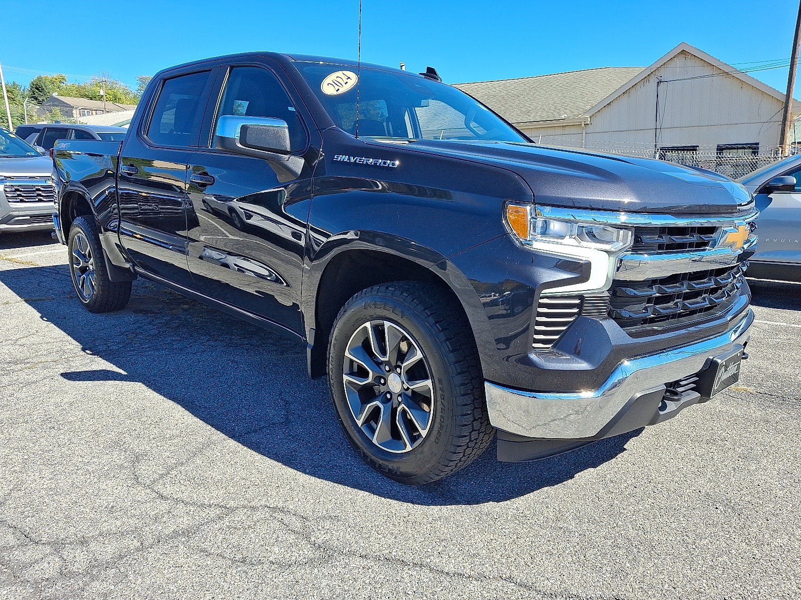 2024 Chevrolet Silverado 1500 LT (2FL) 4WD