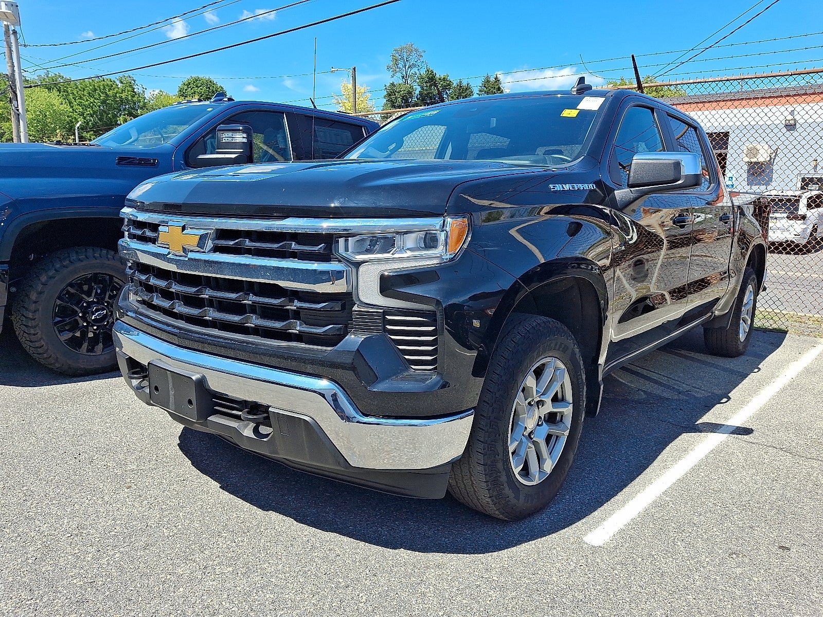 2024 Chevrolet Silverado 1500 LT (2FL) 4WD