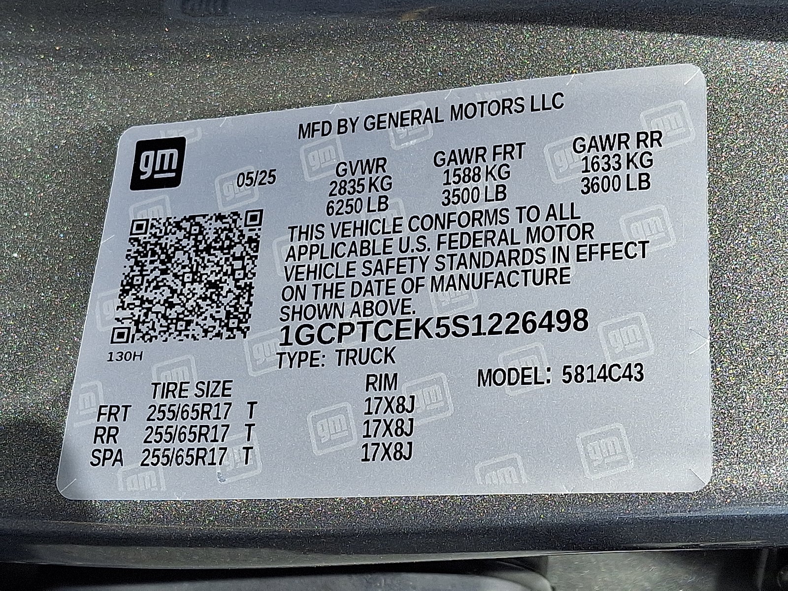 2025 Chevrolet Colorado WT/LT