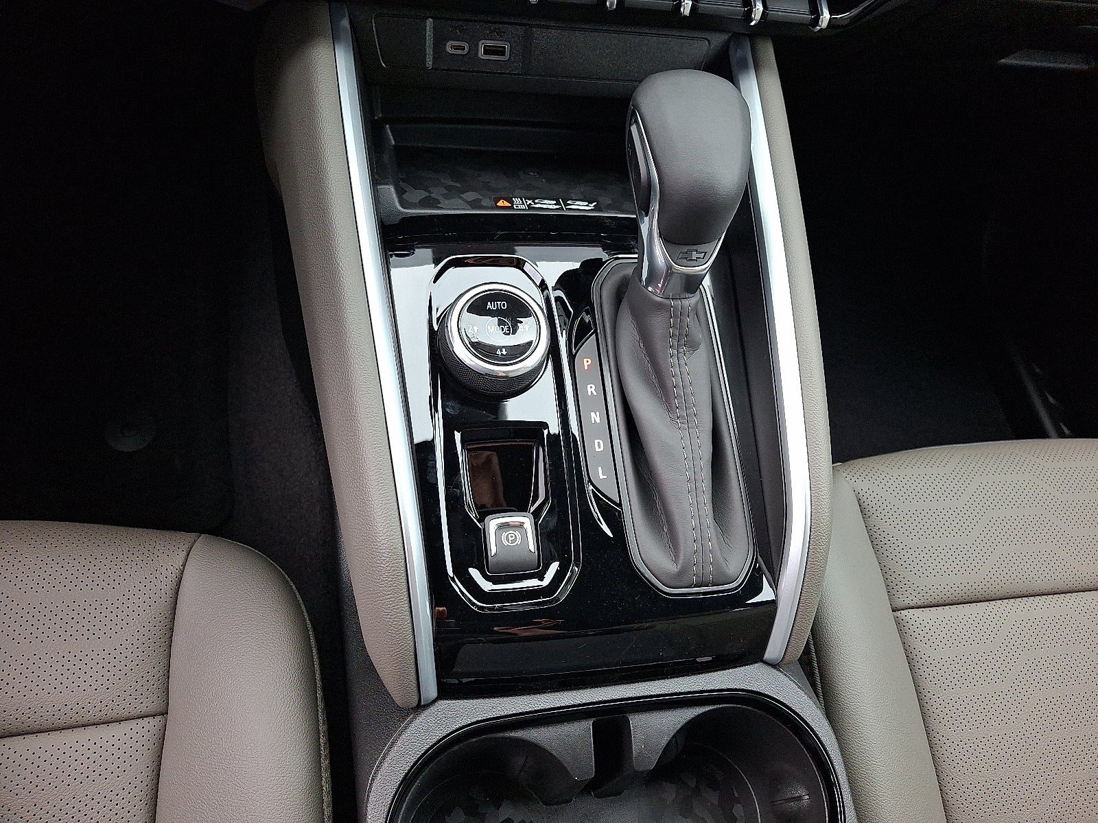2026 Chevrolet Colorado ZR2 4WD