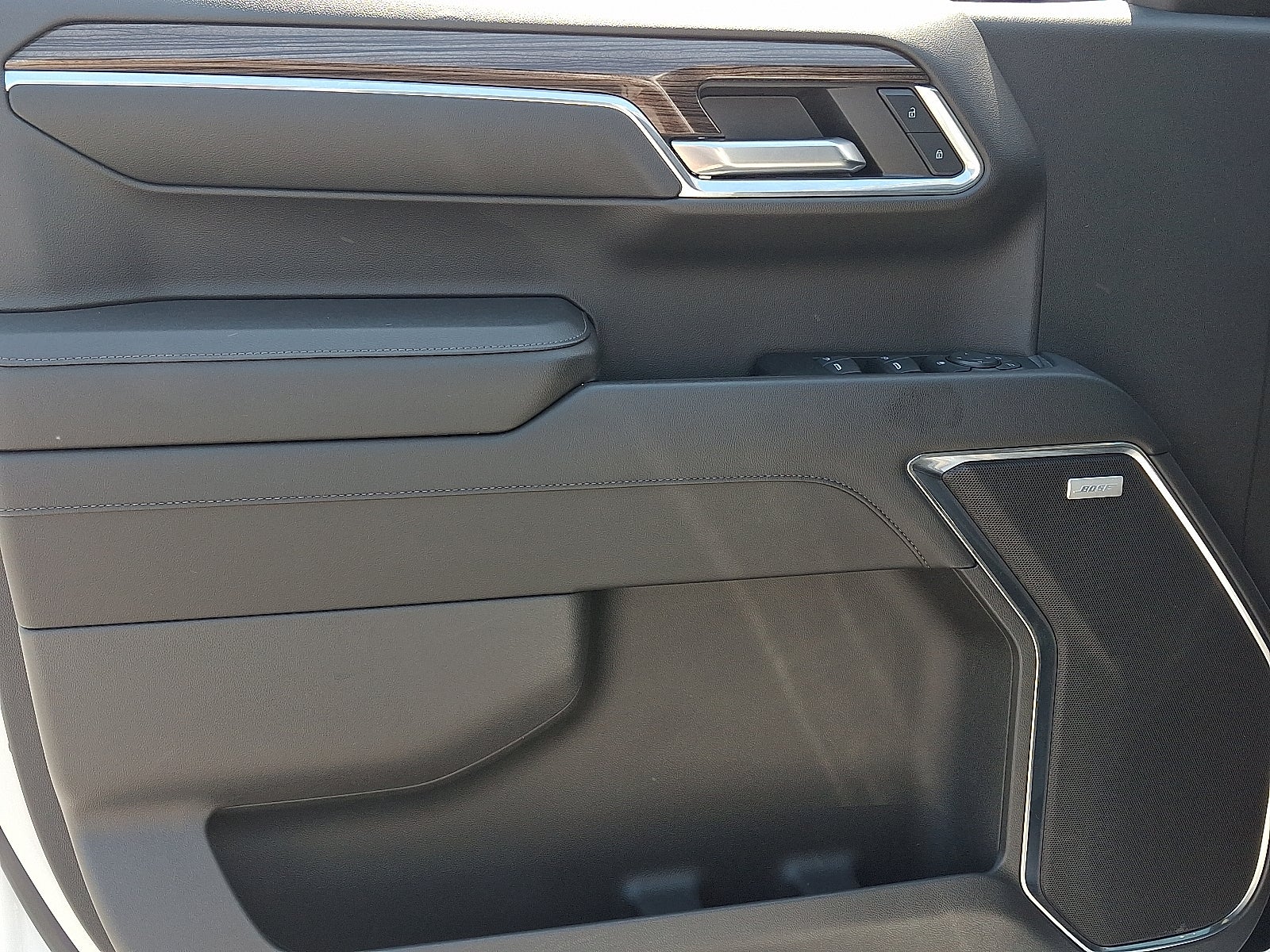 2024 Chevrolet Silverado 1500 RST 4WD