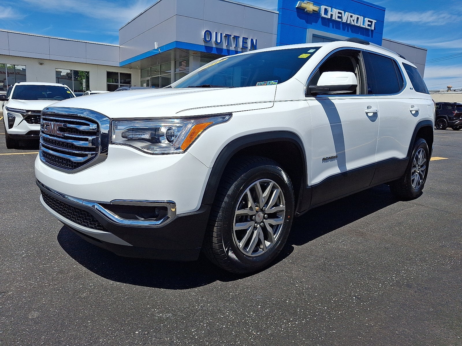 2019 GMC Acadia SLE-2 AWD's photo