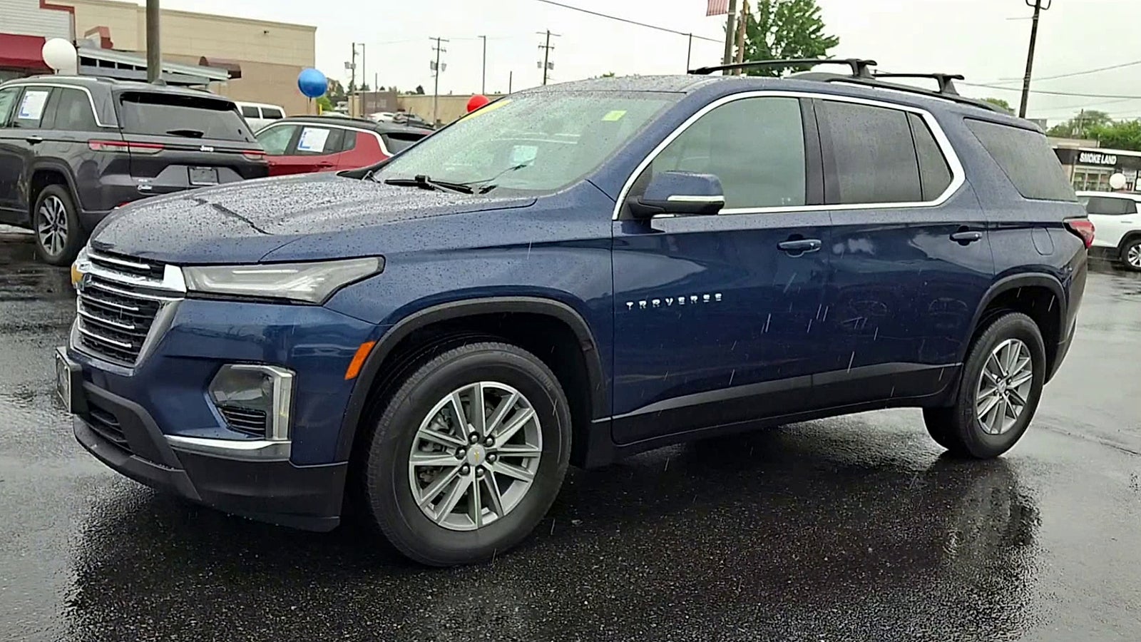 2023 Chevrolet Traverse LT Cloth