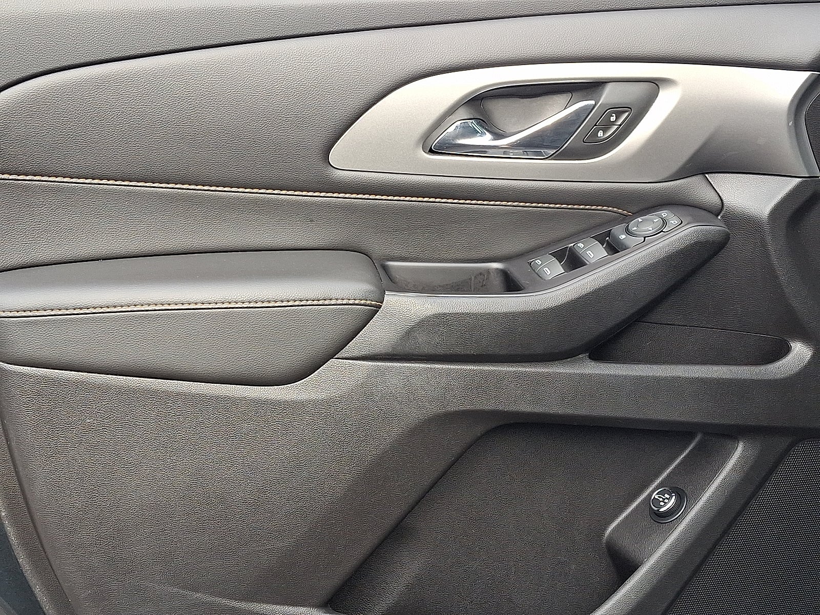 2018 Chevrolet Traverse LT Cloth AWD