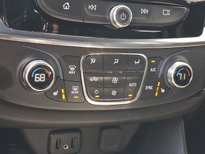 2022 Chevrolet Traverse LT Leather AWD