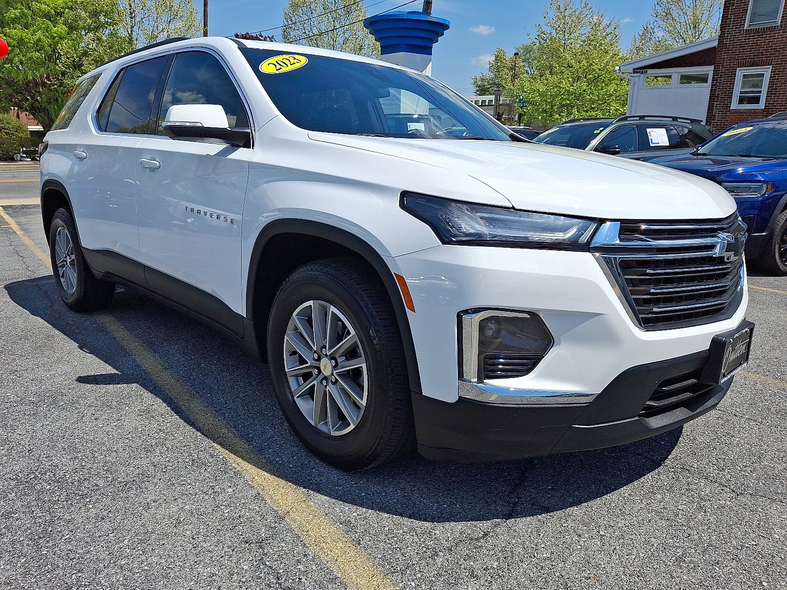 2023 Chevrolet Traverse LT Leather AWD