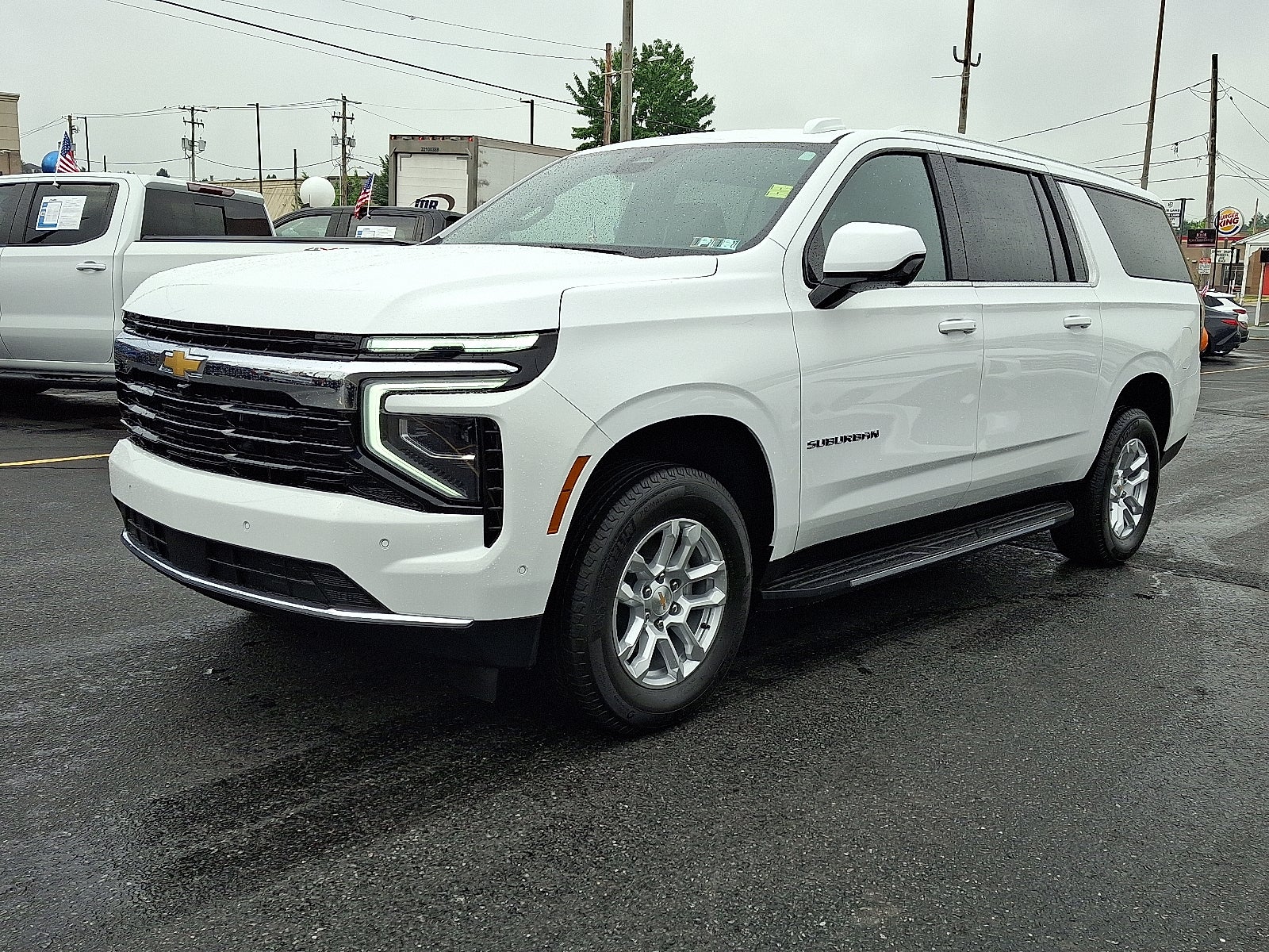 2026 Chevrolet Suburban LS 4WD