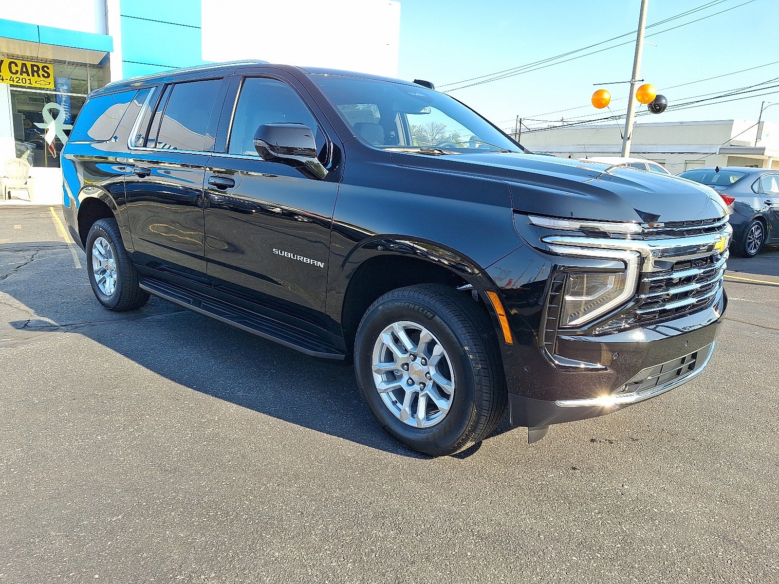 2027 Chevrolet Suburban LT 4WD