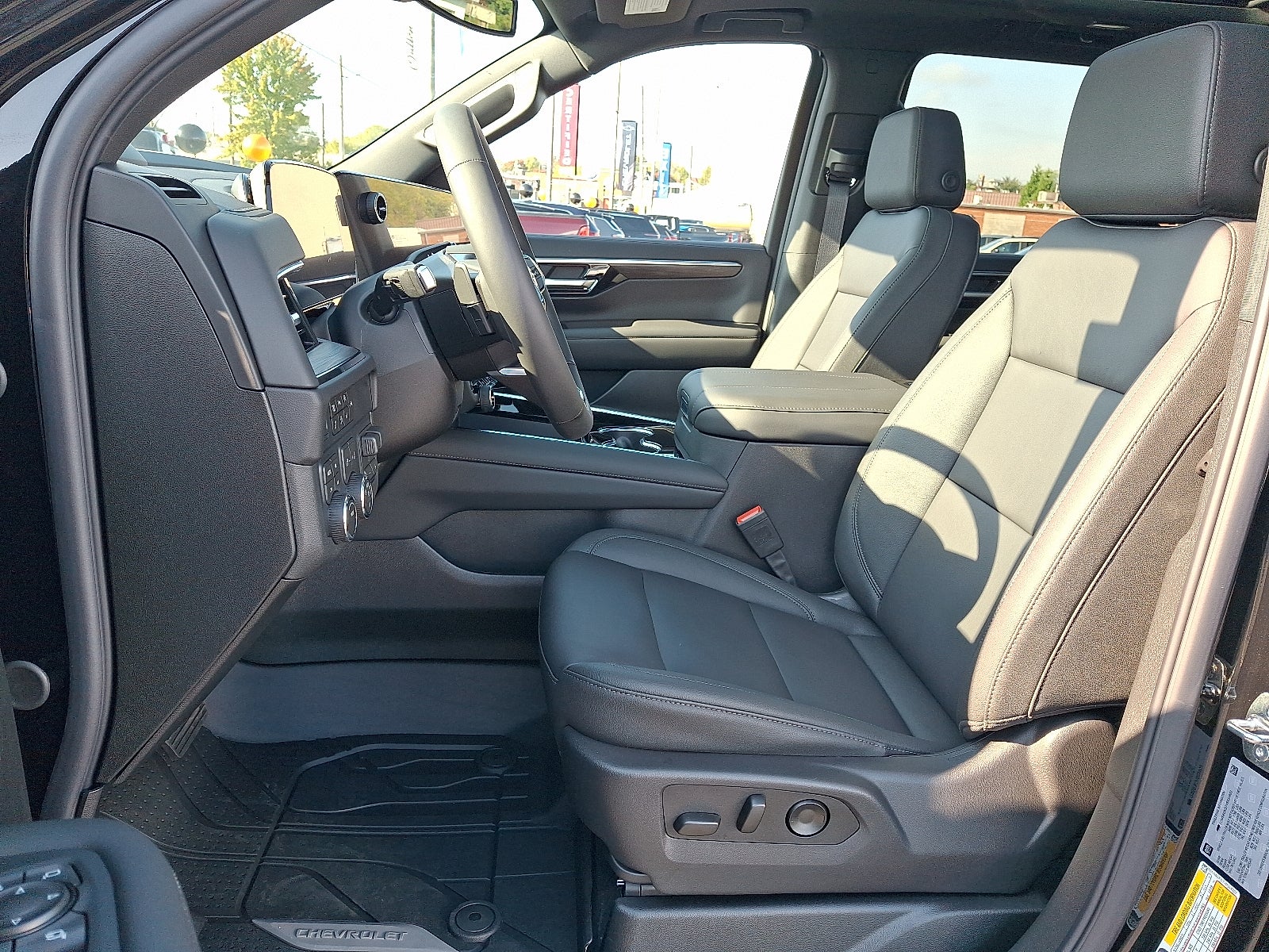 2027 Chevrolet Suburban LT 4WD