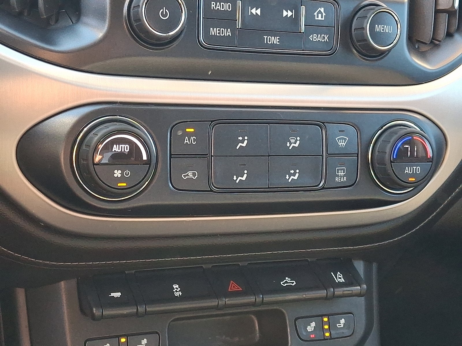 2018 GMC Canyon 4WD SLE 4WD