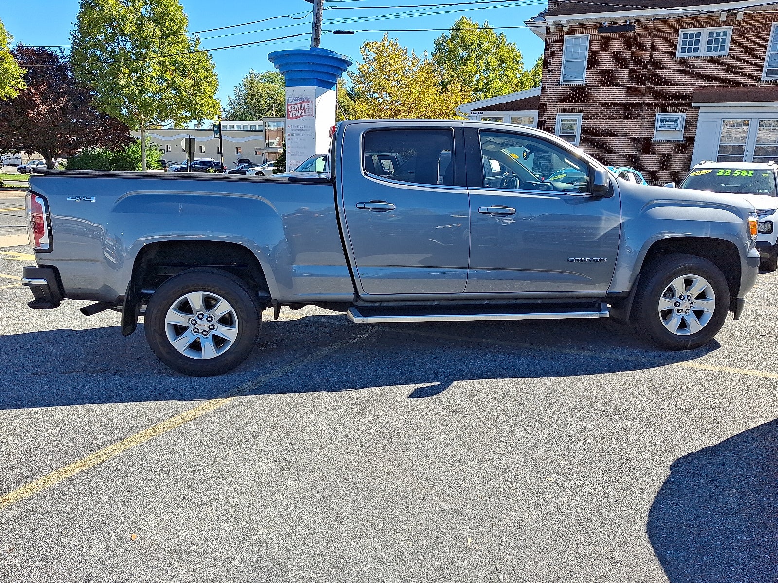 2018 GMC Canyon 4WD SLE 4WD