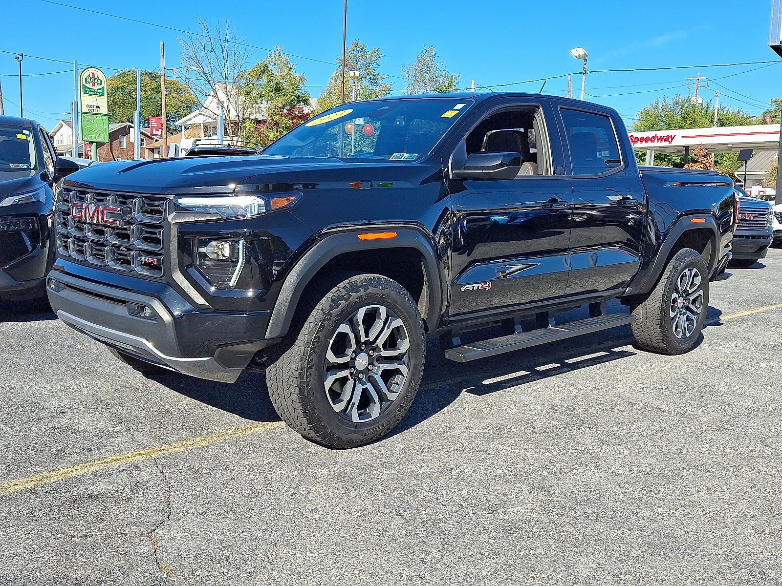2023 GMC Canyon
