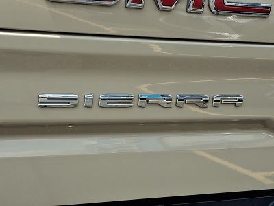 2023 GMC Sierra 1500 AT4 4WD