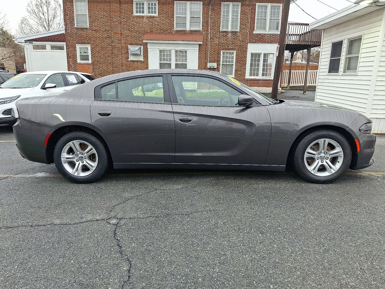 2021 Dodge Charger SXT RWD