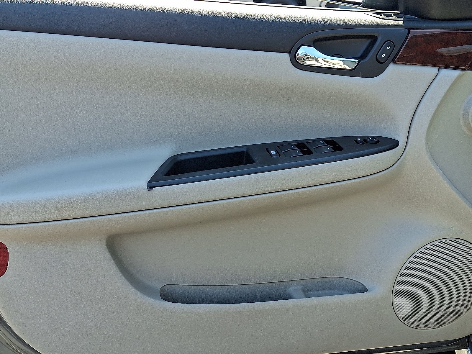 2009 Chevrolet Impala LS FWD