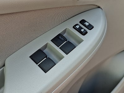 2013 Toyota Corolla L FWD