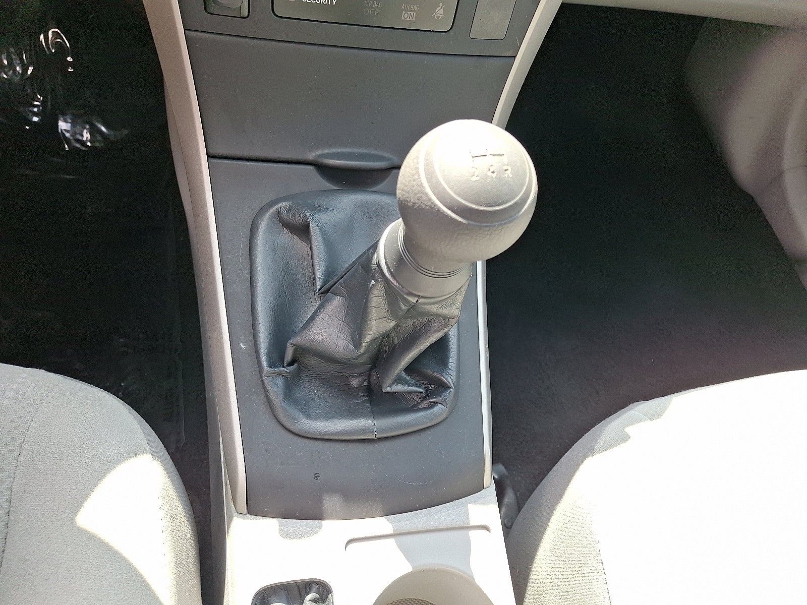 2013 Toyota Corolla L FWD