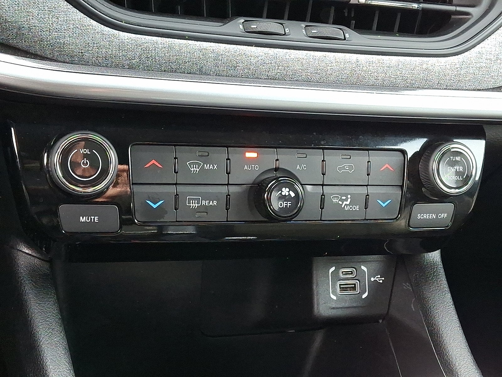 2022 Jeep Compass Latitude 4x4 4WD