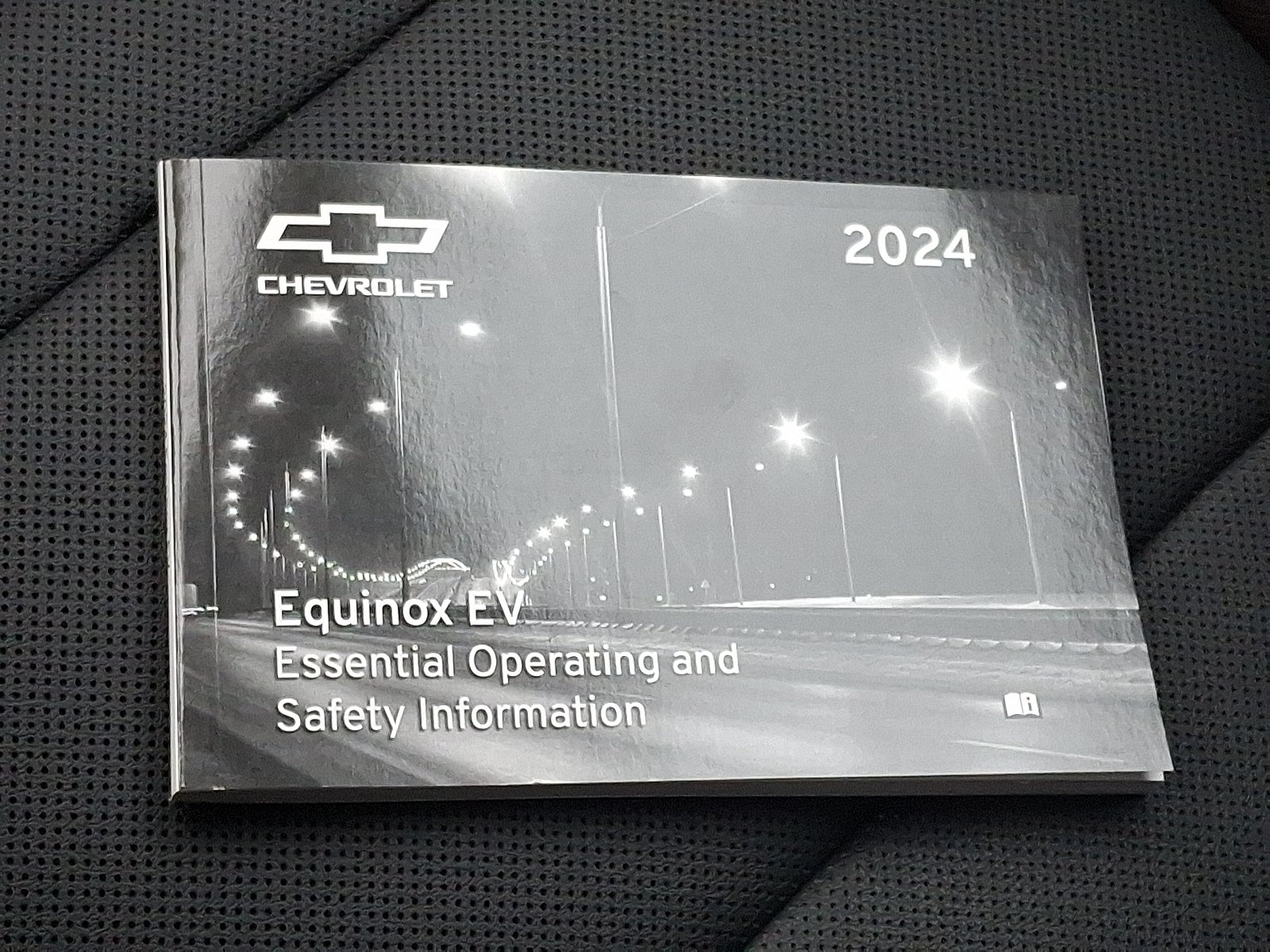 2024 Chevrolet Equinox EV RS FWD