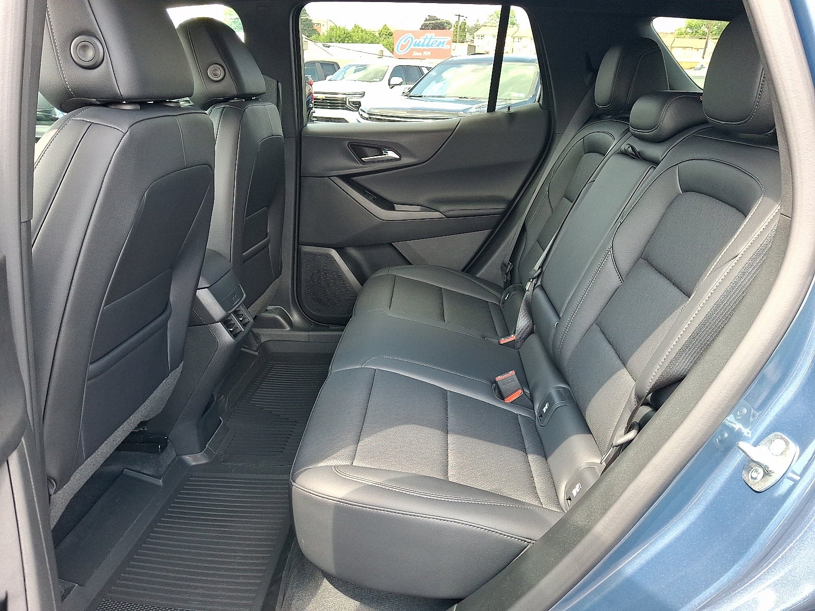 2027 Chevrolet Equinox LT AWD
