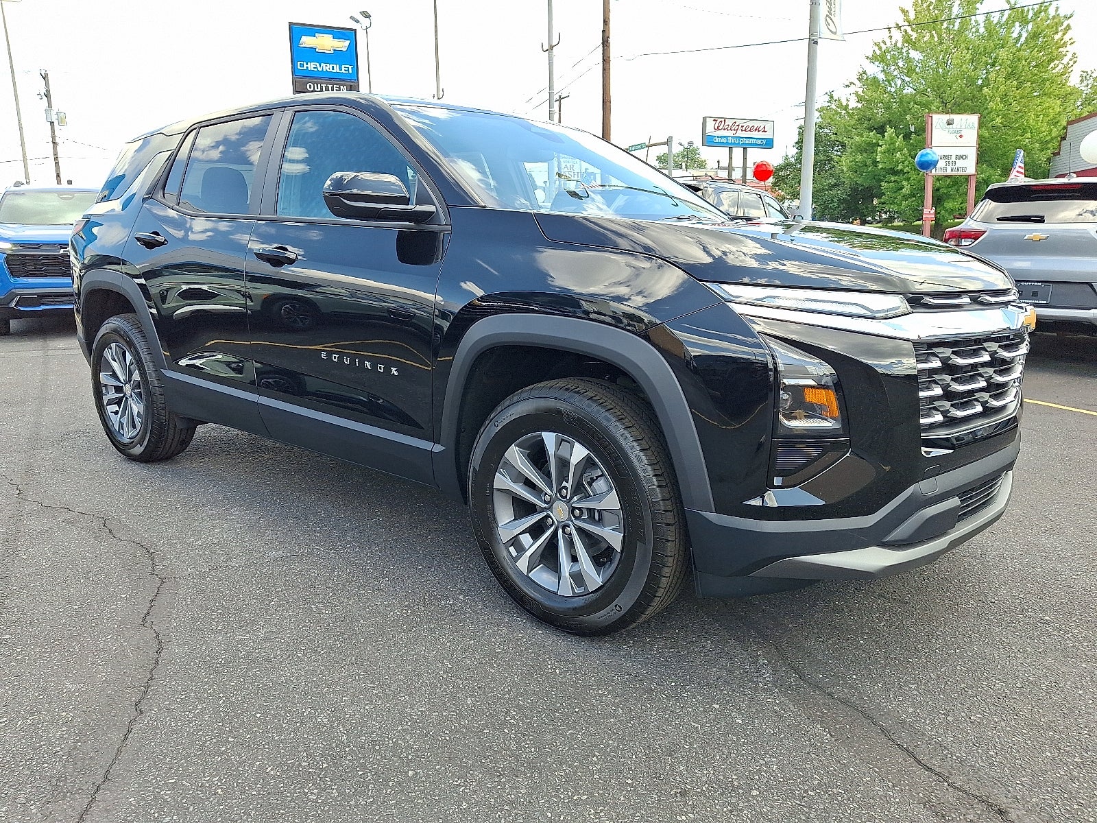 2027 Chevrolet Equinox LT AWD