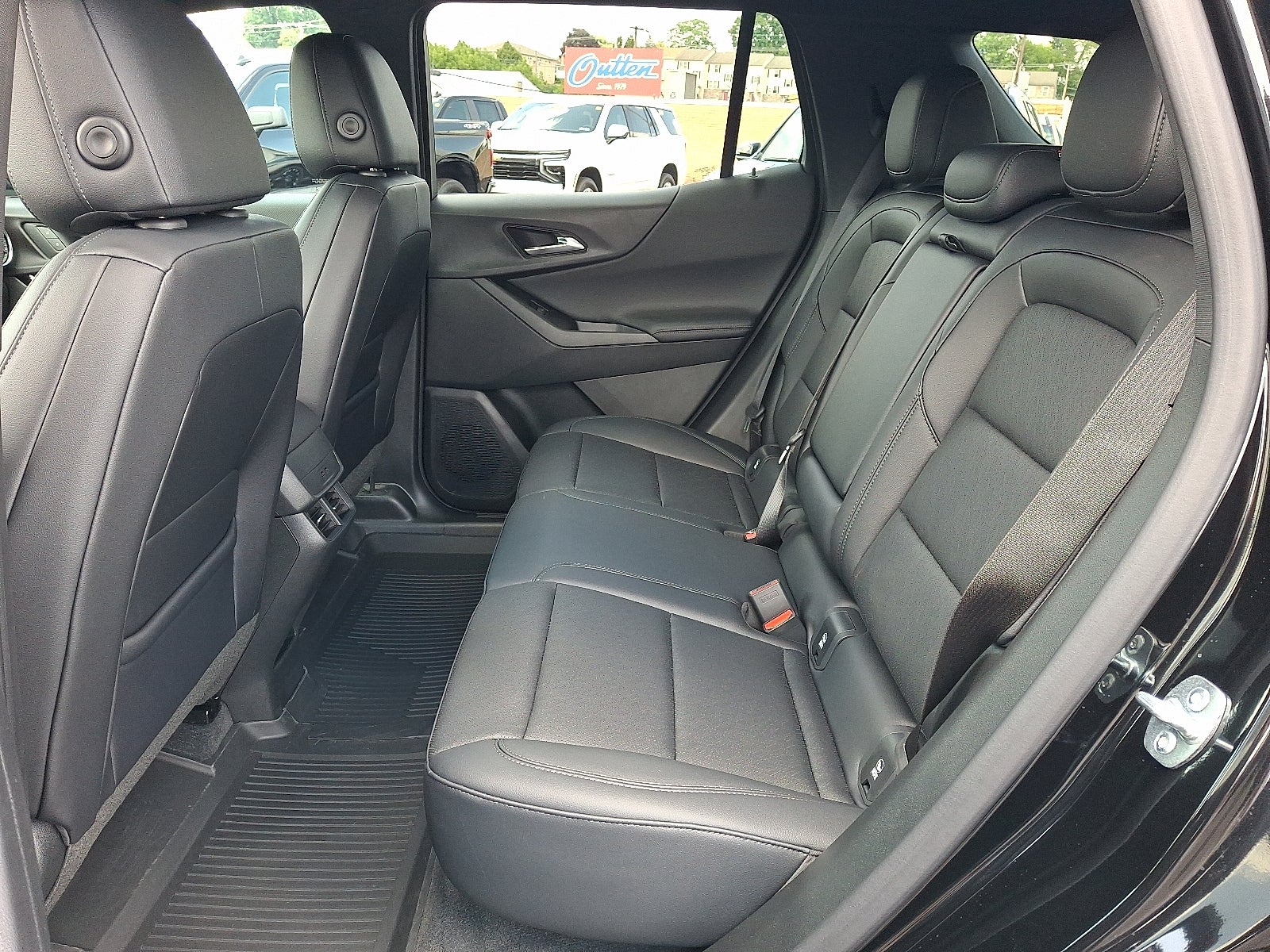 2027 Chevrolet Equinox LT AWD