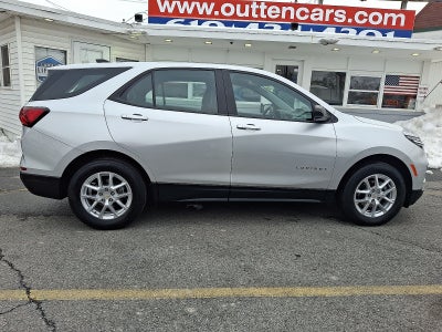 2022 Chevrolet Equinox LS AWD