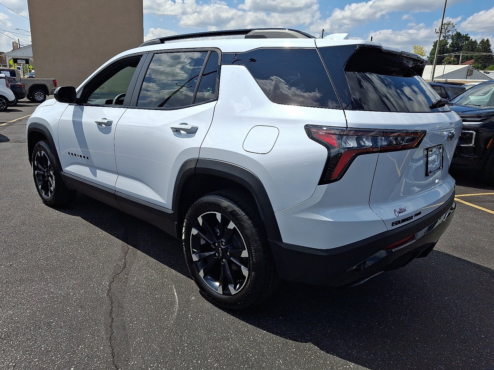 2027 Chevrolet Equinox RS AWD