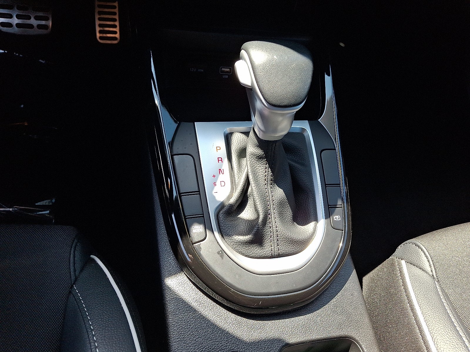 2023 Kia Forte GT-Line FWD