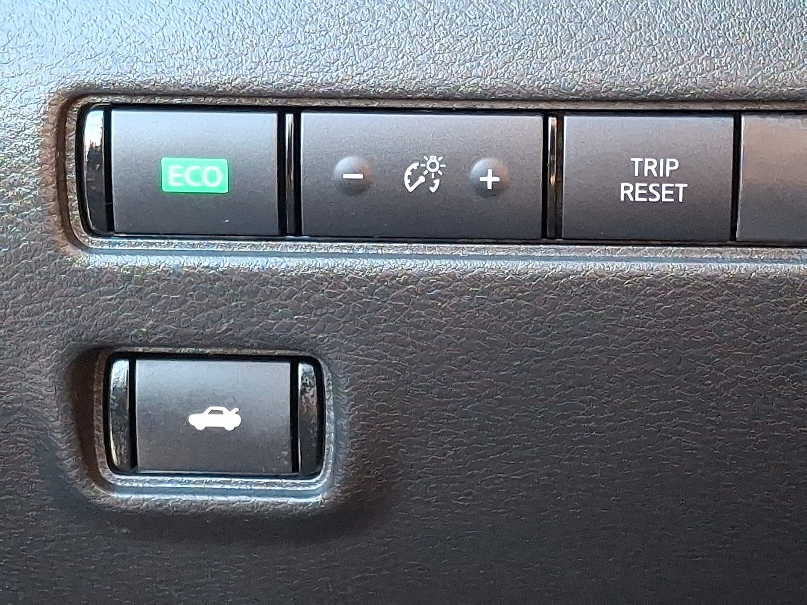 2022 Nissan Sentra SV Xtronic CVT FWD