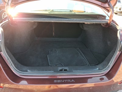 2022 Nissan Sentra SV Xtronic CVT FWD