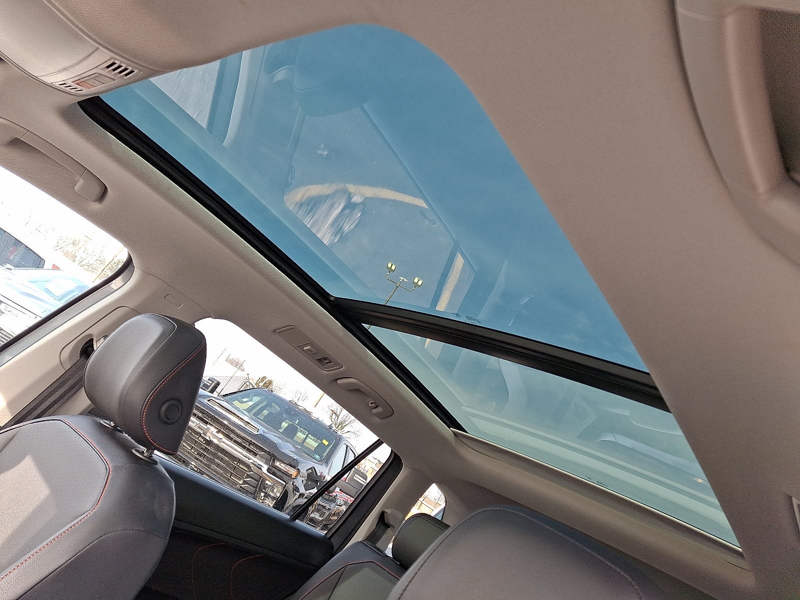 2024 Volkswagen Tiguan Wolfsburg Edition