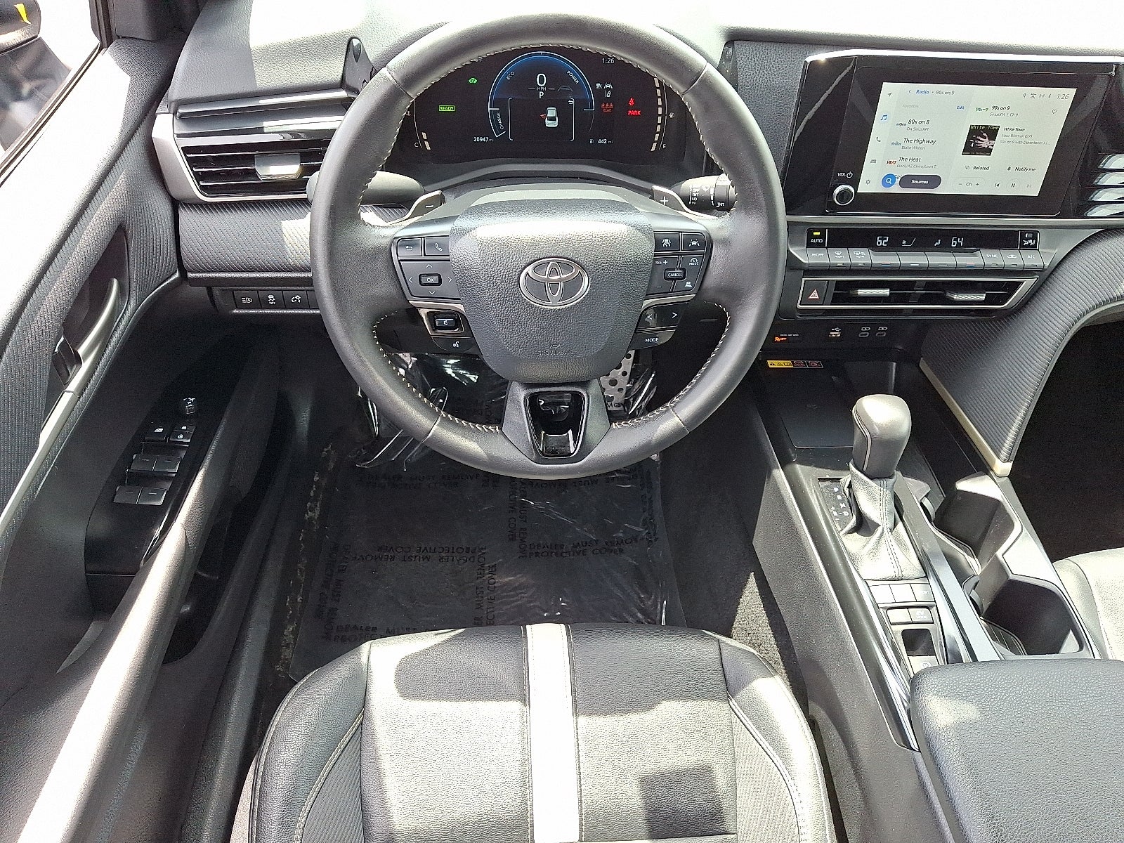 2025 Toyota Camry LE FWD